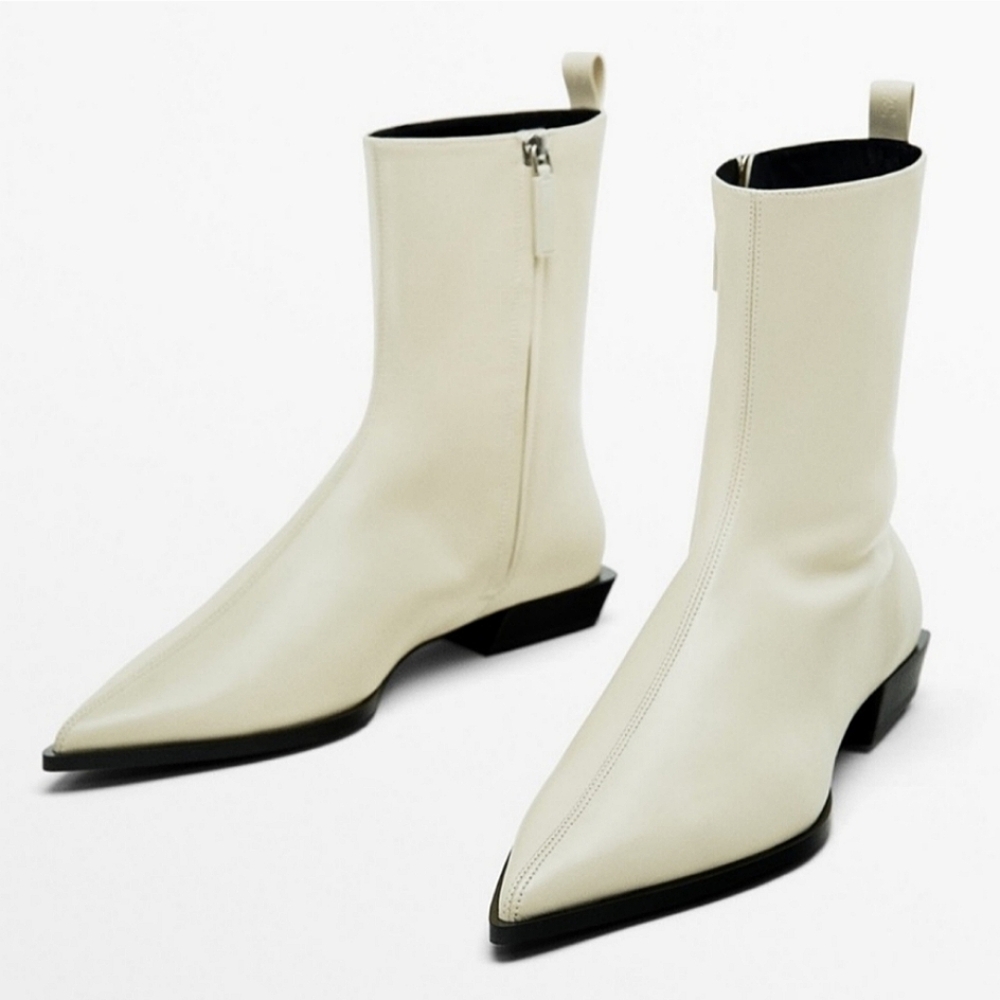NEW Limited Edition Massimo Dutti White Leather Ankle Boots Size 9 Pointed Toe